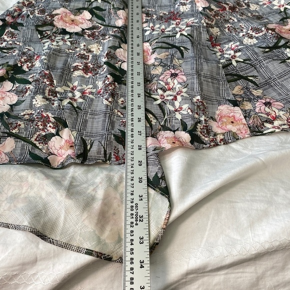 2Xtremz Womens Multi Floral Print Asymmetrical Maxi Skirt Size Large Cottagecore - Picture 13 of 15